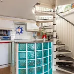 Maison De Pecheur Au Pradet Holiday home *