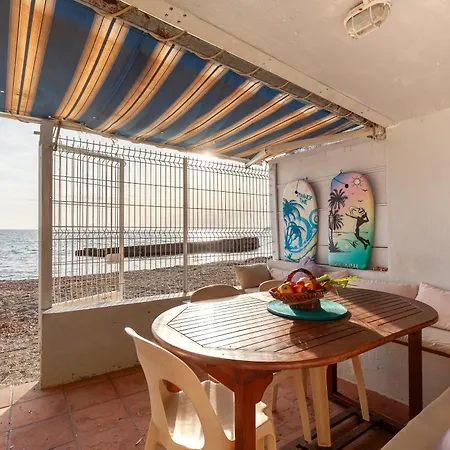 Semesterbostad Maison De Pecheur Au Pradet Le Pradet